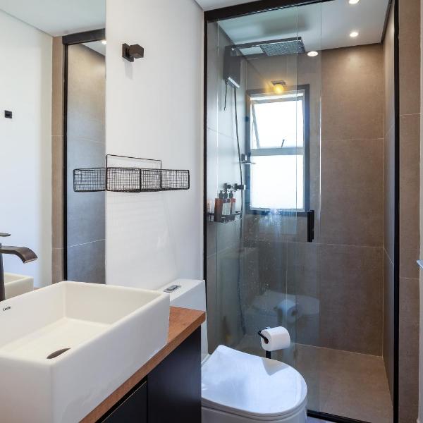 Completo & Família, Quarto cama Queen com AC, Berço opcional, Sofá Cama, Vaga inclusa, Varanda, Wifi 500Mb - Metro Paraíso Av Paulista - Foto 3