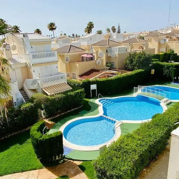 Casa a 7 minutos de la playa con aire acondicionado, hotel v destinaci El Moncayo