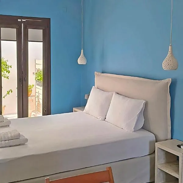 Dendrinos studio, hotel in Galissas