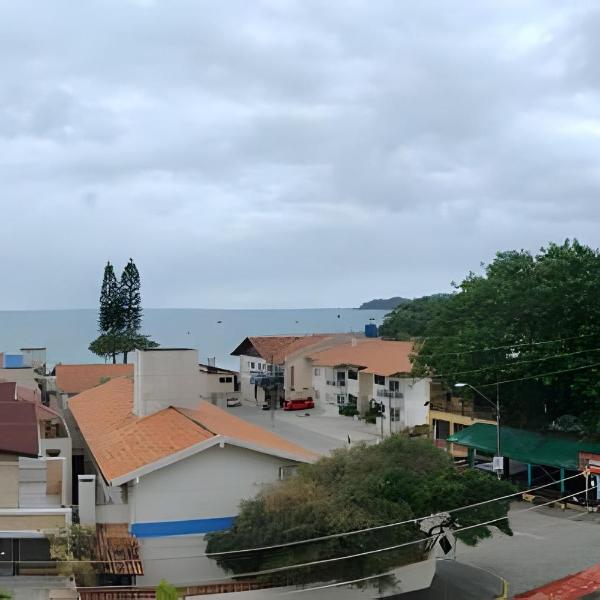 Residencial Pathernoon | 80 metros do mar de Bombas