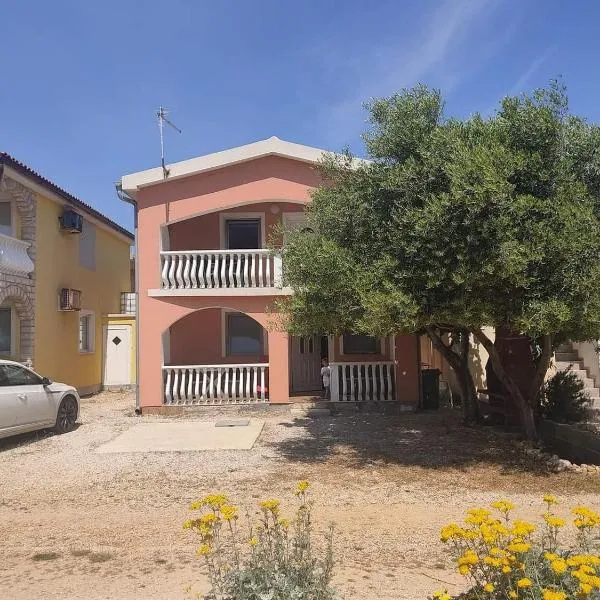 Apartments with parking space Vir - 23274, hotel en Vir