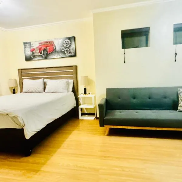 Stunning 2 Bedroom Inverter , WiFi Inside Golf Estate, hotel in Northriding