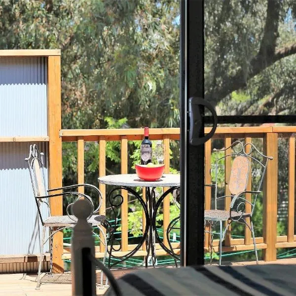 Just Beachy - Quiet Relaxing Pet Friendly โรงแรมในกิลเดอร์ตัน