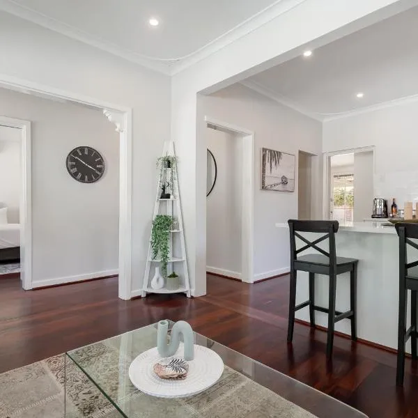 Guildford Cottage Swan BnB Management, hotel in Perth