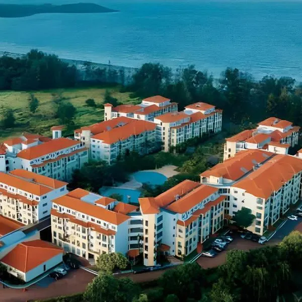 Penthouse Desaru Beach 5G Wifi Netflix Pool View, hotel v destinaci Bandar Penawar
