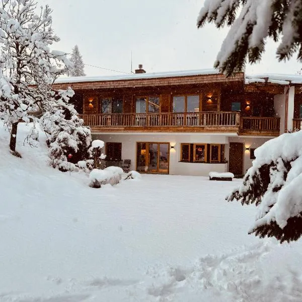 CHALET KITZBICHL by Alpin Charme Apartments, Hotel in Reith bei Kitzbühel