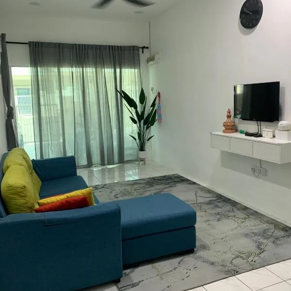 Zahra homestay, hotel v destinaci Seremban