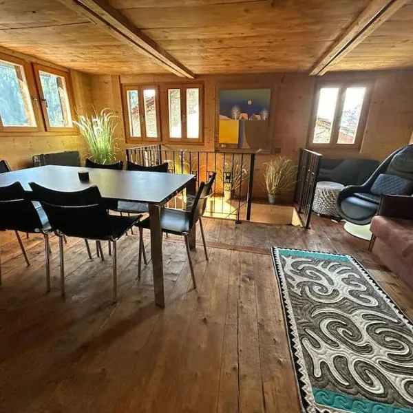 Cosy chalet - Renovated and charming, hotel in Saint-Luc