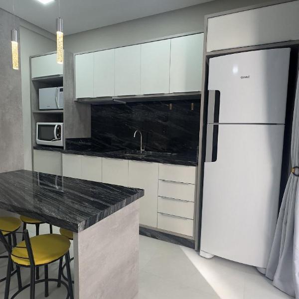 570 - Lindo Flat á 350m da praia de Bombas - Foto 5