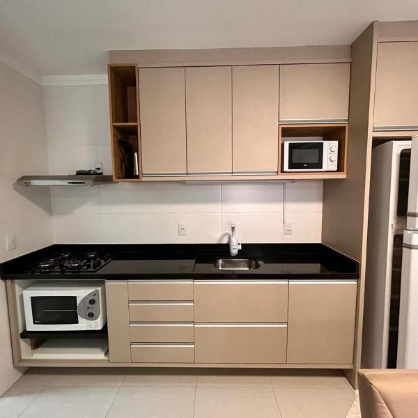 572 - Apartamento 2 dormitórios na praia de Bombas - Foto 5
