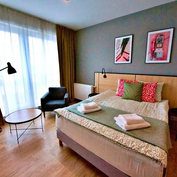 BK Aparthotel Praga - National Stadium - Comfortable Apartment for 4 people, hotel ve Varšavě