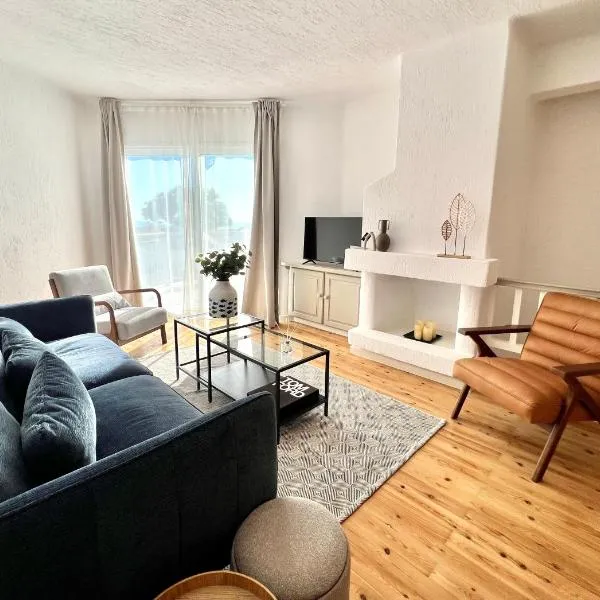 CORA Suites & Living - 3 Bedroom House, hôtel à Klorakas