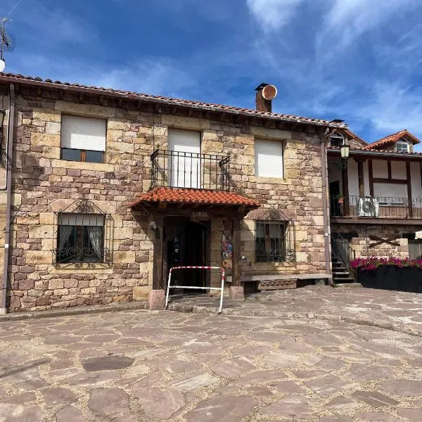 Hostal Cholo, hotel v destinaci Brañosera