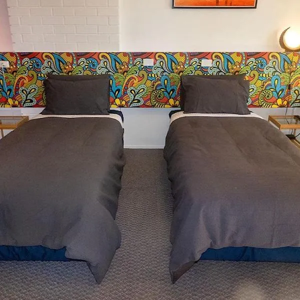 Treetops Silvan Valley Lodge - Suite 2, hotel en Silvan
