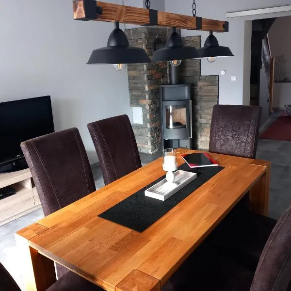 Ferienhaus Welches: Senheim şehrinde bir otel