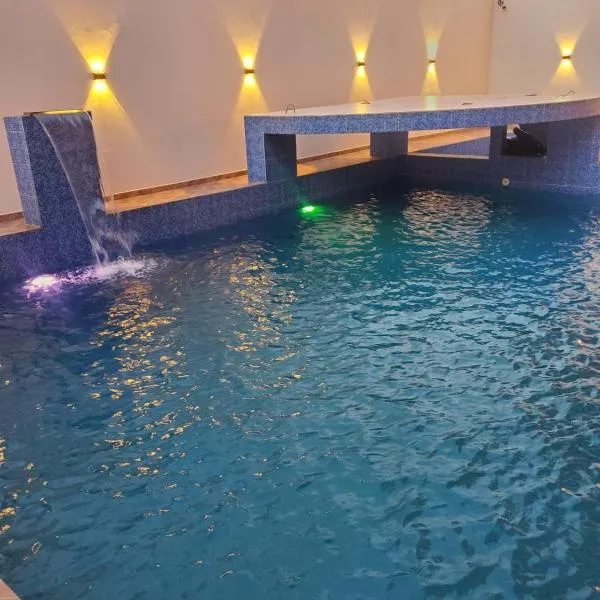 TOUR EIFFEL HoTEL BENIN, hotel v destinaci Porto-Novo
