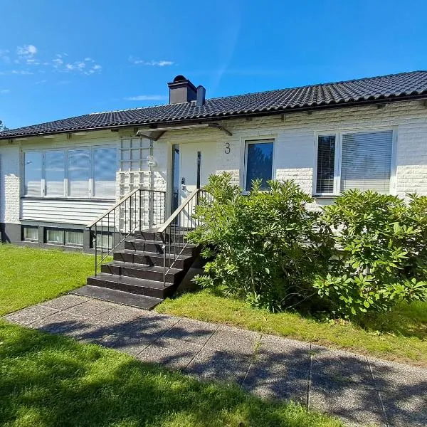 Villa Lärkvägen, hotel v destinaci Virserum