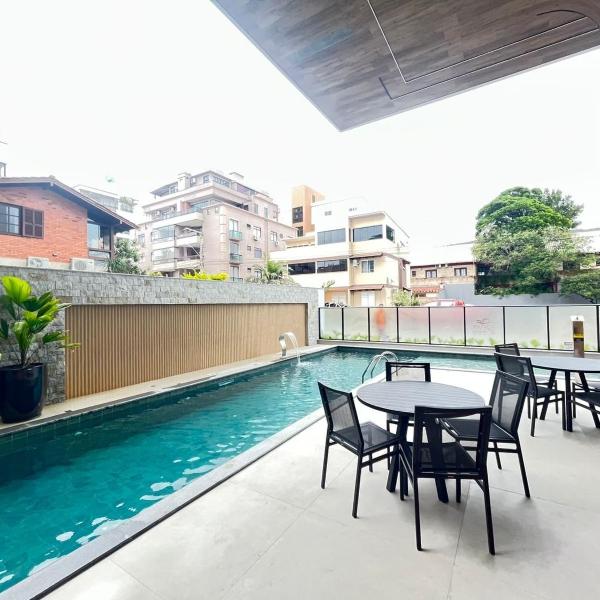 107A - Apartamento a poucos metros do mar em Bombas