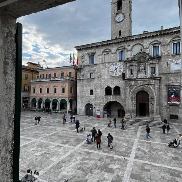 Suite Piazza del Popolo, hotel v destinaci Ascoli Piceno