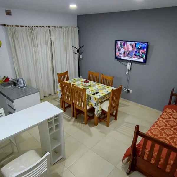 Alojamiento Vio Plaza Villa Elisa, ξενοδοχείο σε Villa Elisa