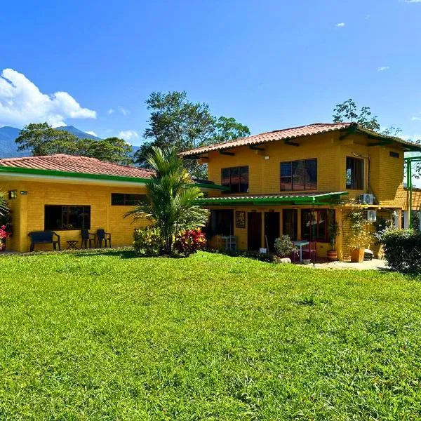 El Ensueño Ecohostal & Glamping, hotel v destinaci Mocoa