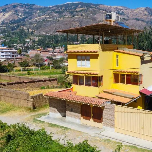 Casa Alojamiento Tocllaraju, hotel v destinaci Tarica