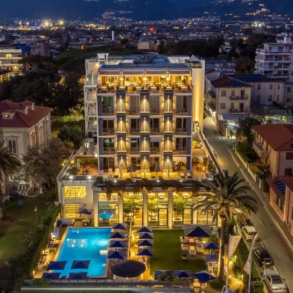 Hotel Excelsior, hotel Marina di Massában