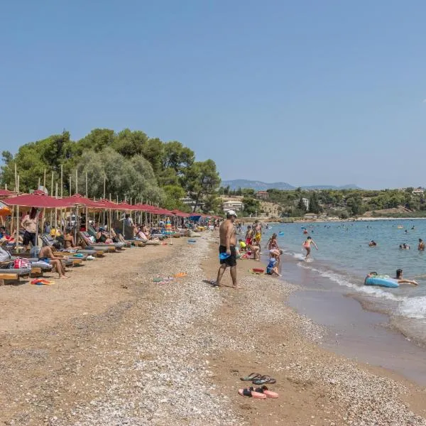Golden Beach Maisonette Retreat, hotel v destinaci Kekhriaí