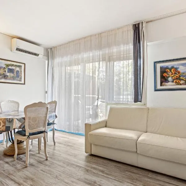 Studio Les Parfums de Mimosas, hotel in Sainte-Maxime