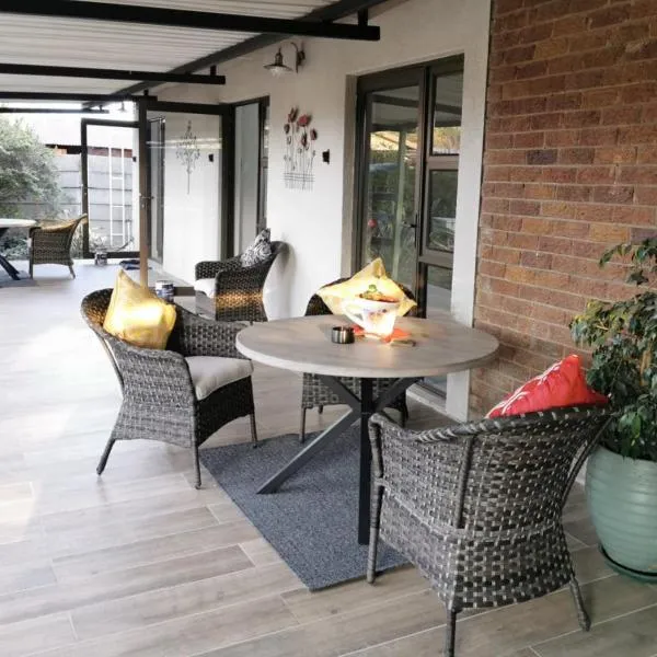 19th on Bloekom Guesthouse, hotel a Secunda