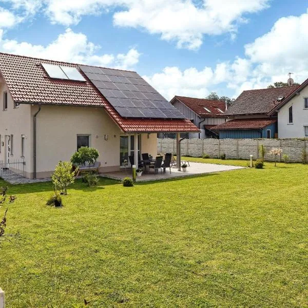 Ferienchalet zum Lusen, hotelli kohteessa Sankt Oswald