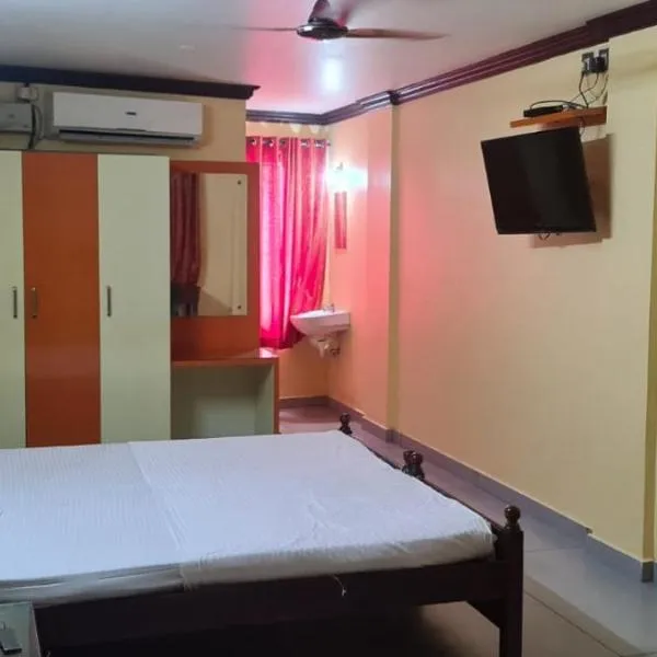 Prestige Tourist Home, Hotel in Nedumbassery