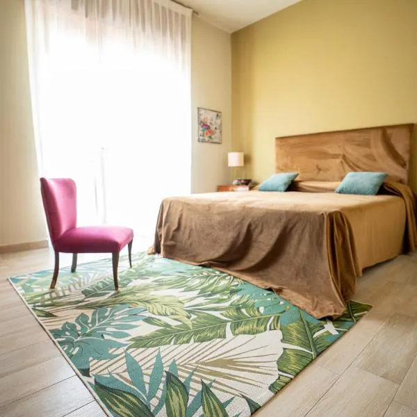 CA'du LIN - Jacuzzi e Piscina, hotel v destinaci Cisterna dʼAsti
