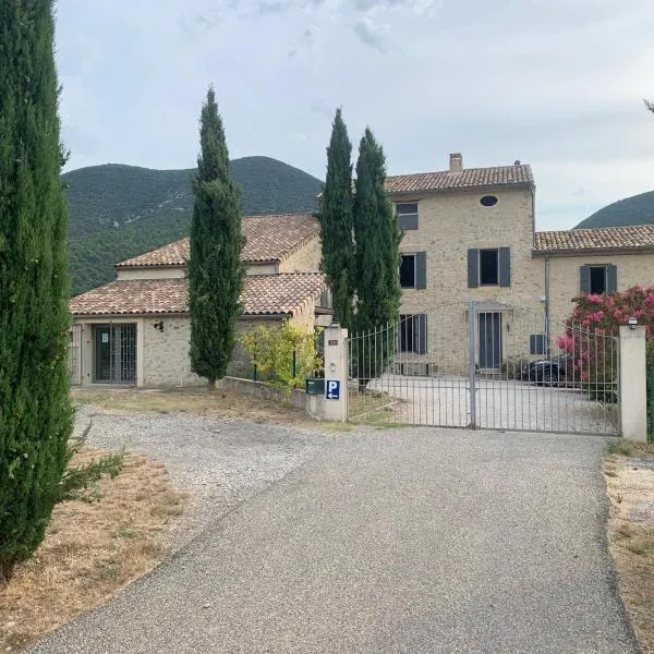 Maison d'hôtes la Doma Venterol chambres & SPA, hotel v destinaci Venterol