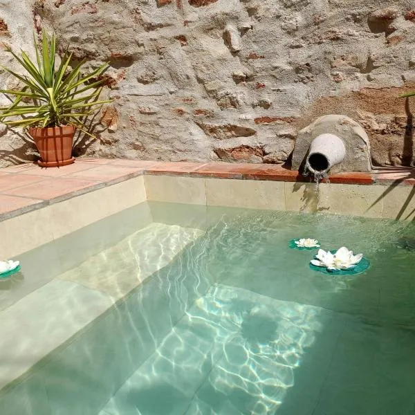 Casa Rural El Palomar, hotel v destinaci El Pedroso
