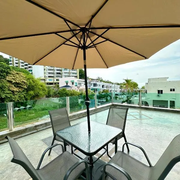 Ferringhi Inn 51, hotel v destinaci Batu Feringgi