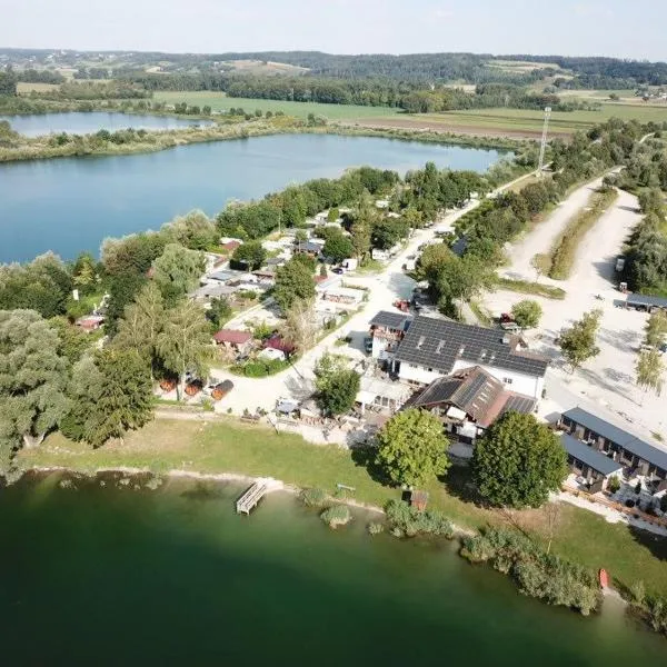 Seehaus Mamming - Hotel - Schlaffässer - Biergarten - Camping, hotel v destinaci Mamming