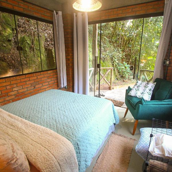 Suíte com Vista para o Rio e Cachoeira no Quintal - Foto 4