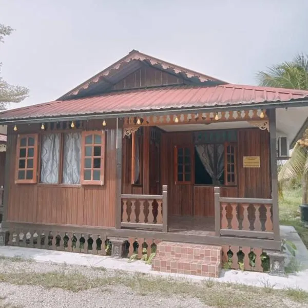 Homestay Faizal tapak, hotel di Parit Raja