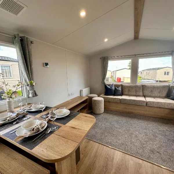 Eden Holiday Home, hotel in Whitley Bay