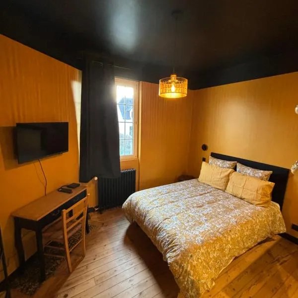 La Hacienda Negra, hotel v destinaci Saint-Jouan-des-Guérets