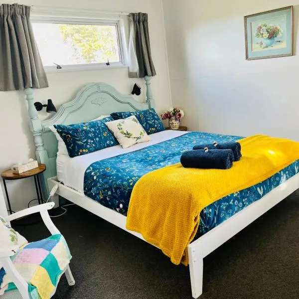 Wattle Creek Studio with Breakfast Basket, hotel v destinaci Amberley