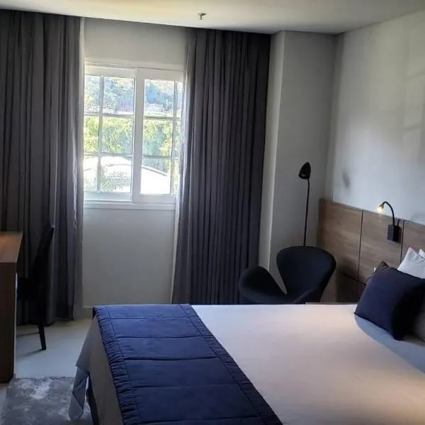 Suíte Granja Brasil Padrão Inesquecível!!!, hotel em Petrópolis
