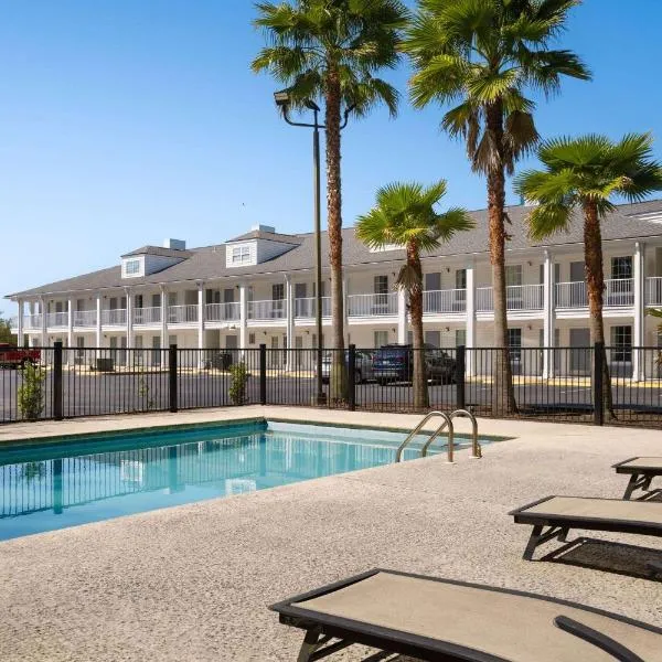Baymont by Wyndham Kingsland, hotel in Kingsland
