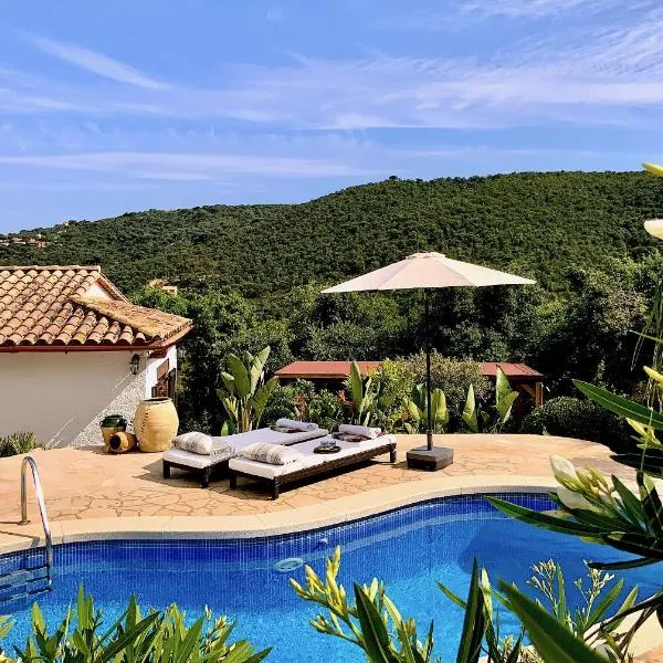 Villa Marlena, Calonge, Costa Brava,1 luxe private studio-appartement with private pool in quiet area, adults only, Catalonia, Spain, hotel in Calonge