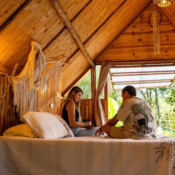 Glamping Los Alpes, hotel v destinaci Tuluá