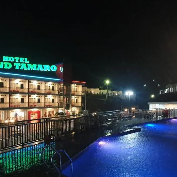 Grand Tamaro Hotel, hotel v destinaci Parapat