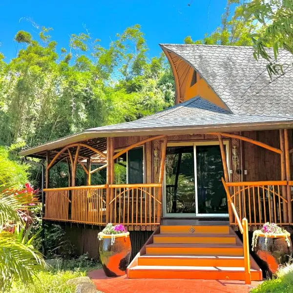 Maui Eco Retreat, hotel v destinaci Huelo