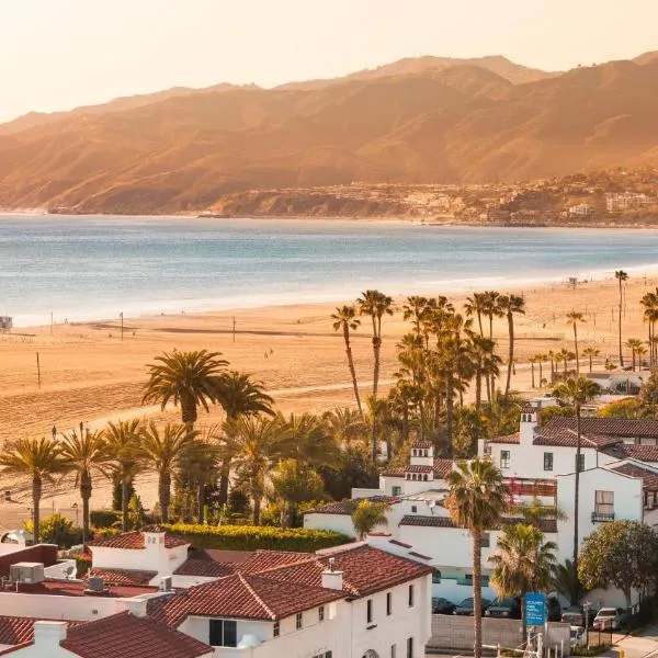Coastal Comfort Homestay in Santa Monica, hotel v Los Angeles