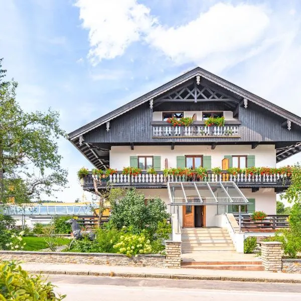 Hotel Alpensonne, hotelli kohteessa Bad Wiessee